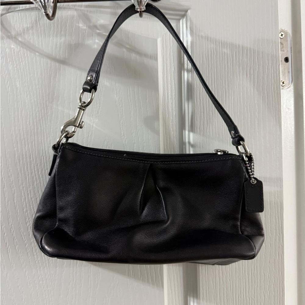 Coach Black Leather Shoulder Bag